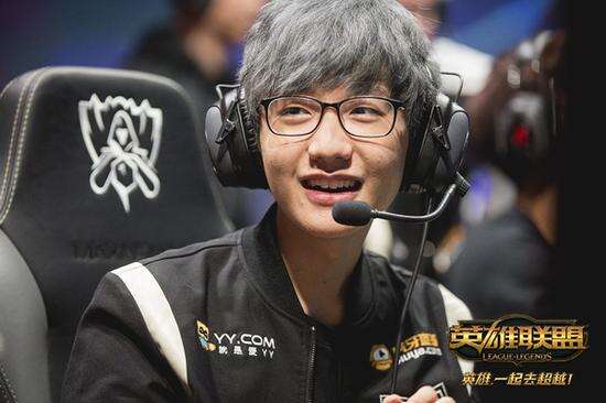 等学府的大 等学府的大