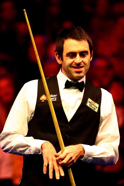 在采访中直 在采访中直