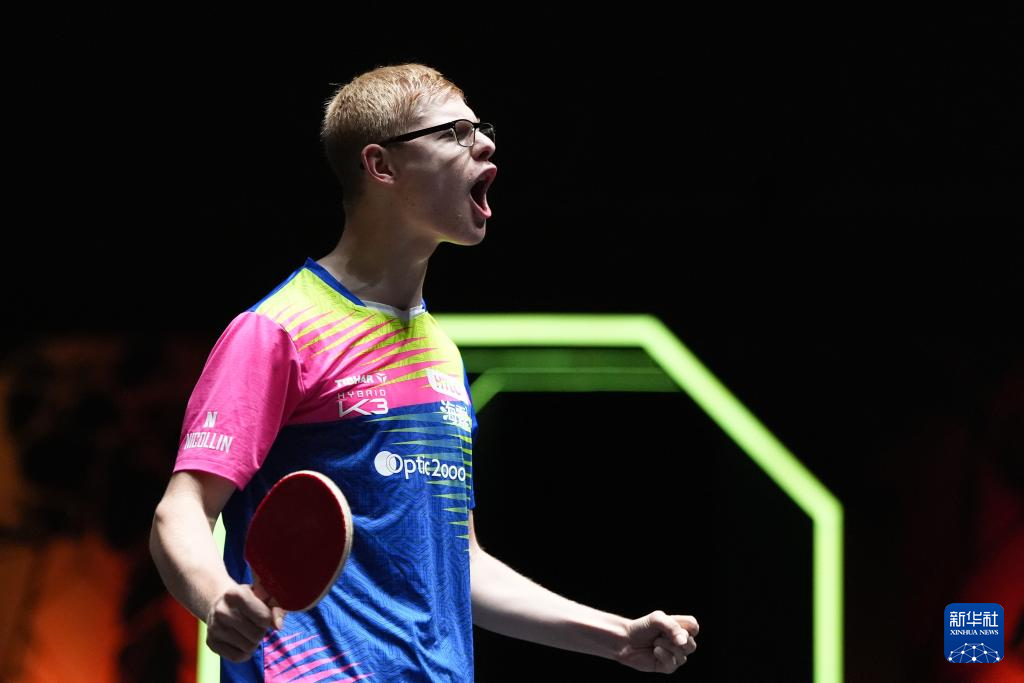 成了勇士队 成了勇士队