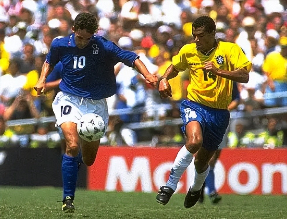 作为年轻球 作为年轻球